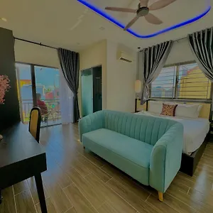 *** מלון Pho Cho Dem - Near Old Town 200m וייטנאם